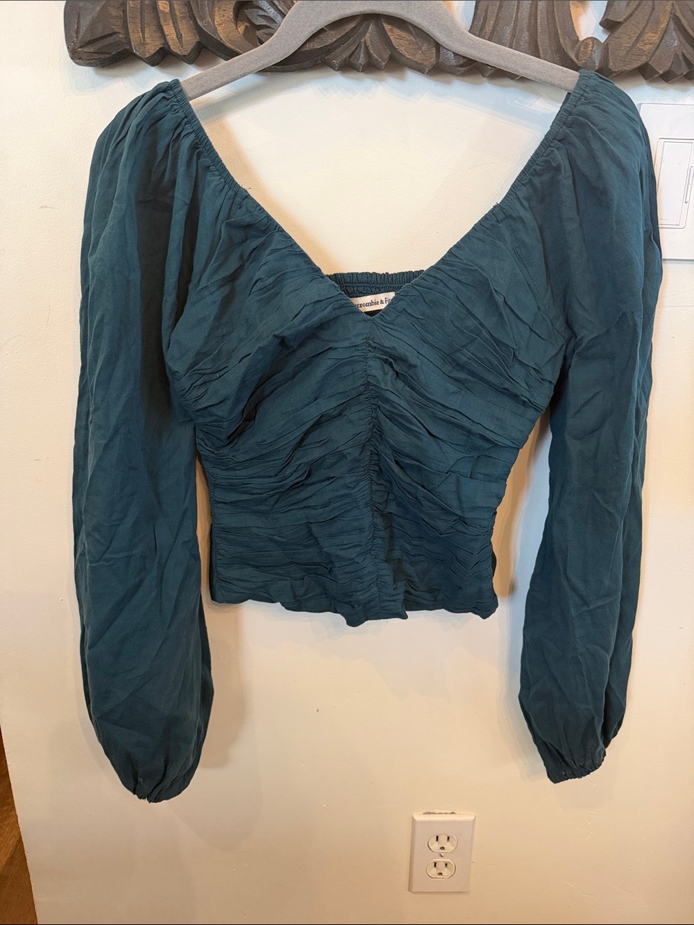 NWT Abercrombie & Fitch XXS Womens Teal Ruched Long Sleeve V-Neck Top